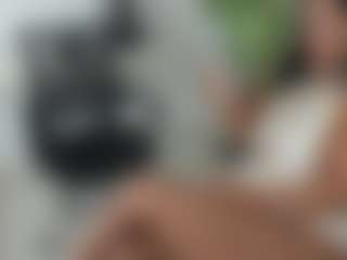 Show Live Sex Cam emilybrowm