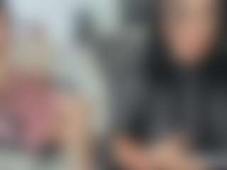 Live cam show with emilybrowm - Squirt Mature on livesuperchat.net