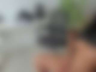 Live cam show with emilybrowm - Latina MILF on Camsoda | colombia