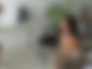 emilybrowm's Live Sex Cam Show