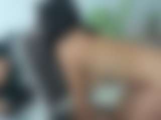 emilybrowm's Live Sex Cam Show