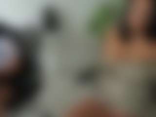 Live cam show with emilybrowm - Office on eurowanks.com