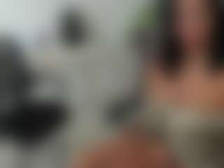 emilybrowm's Live Sex Cam Show