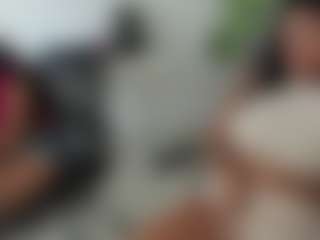 emilybrowm's Live Sex Cam Show