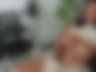 emilybrowm's Live Sex Cam Show