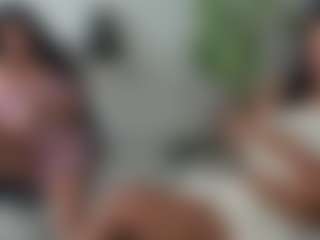 Live-Cam-Show mit emilybrowm - Badbitch Mature auf Camsoda