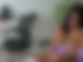 Live cam show with emilybrowm - Strip on fapnchat