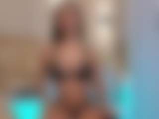 Live cam show with agustinasaenz - Office on https://playwithruby.com
