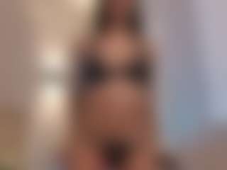 agustinasaenz's Live Sex Cam Show