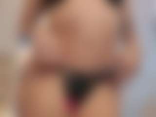 agustinasaenz's Live Sex Cam Show