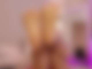 agustinasaenz's Live Sex Cam Show