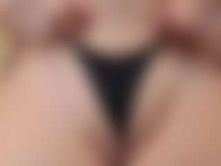 agustinasaenz's Live Sex Cam Show