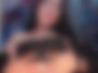lunahunt MILF webcam performer live streaming