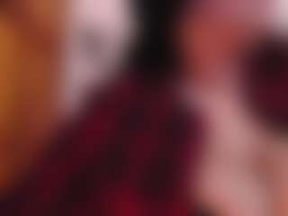 lunahunt MILF webcam performer live streaming