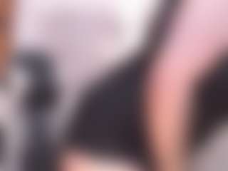 Live cam show with lunahunt - Glasses on StripNow