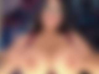 Live cam show with lunahunt - Curvy MILF on SinfulBabes
