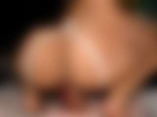 Chanel M.'s Live Sex Cam Show