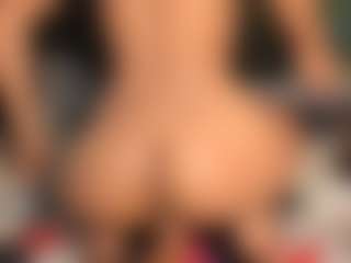 Chanel M.'s Live Sex Cam Show