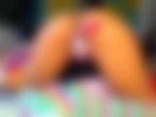 Live cam show with Chanel M. - Lush Brown Hair on LiveSexCams6