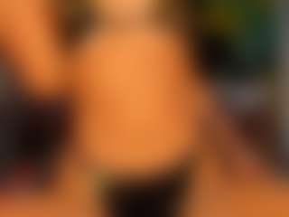Chanel M.'s Live Sex Cam Show