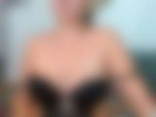 Alessia_Moon's Live Sex Cam Show