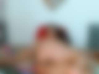 Alessia_Moon MILF webcam performer live streaming