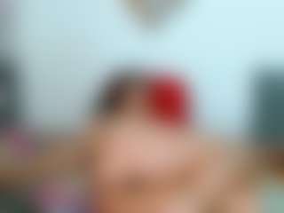 Alessia_Moon MILF webcam performer live streaming