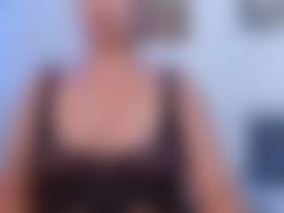 Live cam show with Alessia_Moon - Big Tits on Camsoda