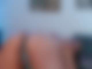 Live cam show with Alessia_Moon - Big Tits Mature on CSO-WL