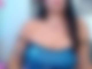 Alessia_Moon MILF webcam performer live streaming