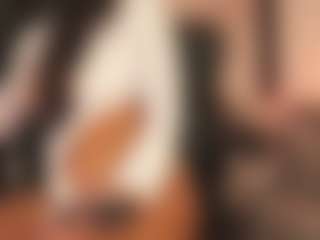 Live cam show with Alana - Ebony on hrnylive.com | colombia