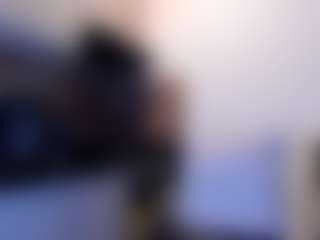 Live cam show with Alana - Ebony on Uber Horny | colombia