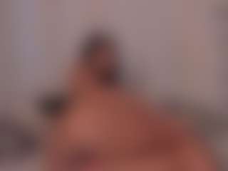 Alana's Live Sex Cam Show