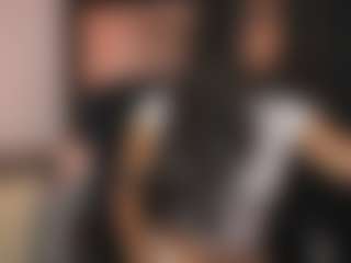 Live cam show with Alana - Suck on CamClone