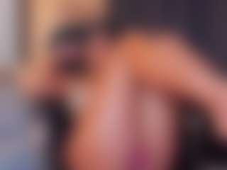 Alana's Live Sex Cam Show