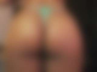 Alana's Live Sex Cam Show