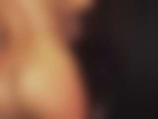 Live cam show with Alana - Foot Fetish on intimatelivegirls.com