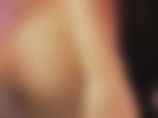 Live cam show with Alana - Big Ass on madthumbs