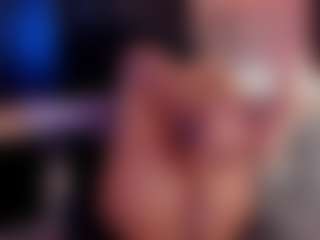 Alana's Live Sex Cam Show