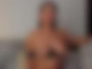Alana's Live Sex Cam Show