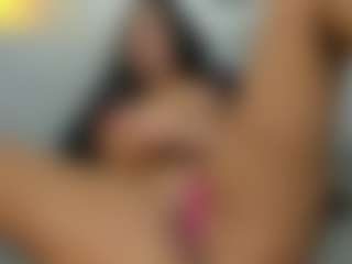Live cam show with ColdQueen - Dildo Or Vibrator on Milfs Live