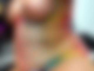 Live cam show with Hannah - Mature Middle Aged on Camsoda