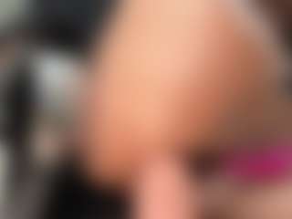 Hannah's Live Sex Cam Show