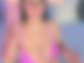Live cam show with keyriss - Camel Toe on AdultVida.com