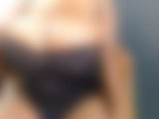 Live cam show with kat08 - Black on Camsoda Late Night