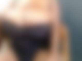 Live cam show with kat08 - Bikini on Pornisteam.com