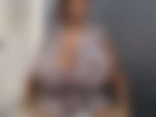 Live cam show with kat08 - Milk on Hubzter Live