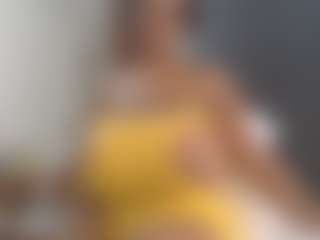 Live cam show with kat08 - Fingers on Camsoda