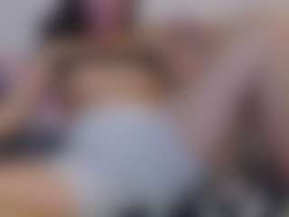 Live cam show with Chriss - Creamy on SpunkLive