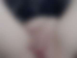 Live cam show with kate - Living Room on https://playwithruby.com